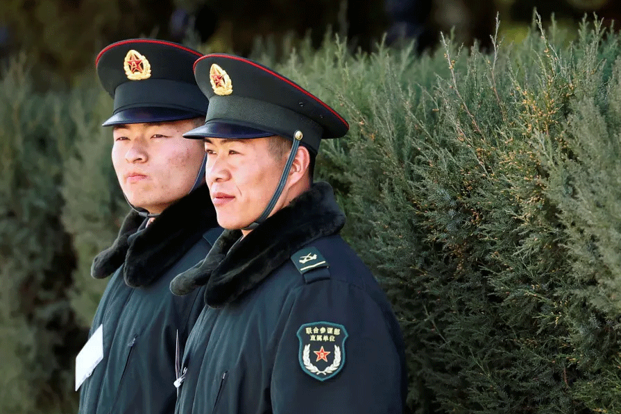 Chinese soldiers guarding the Great Hall of the People in Beijing, March 2022