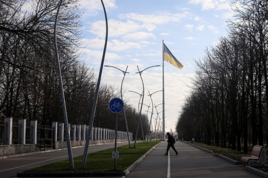 War, peace, and corruption in embattled Ukraine