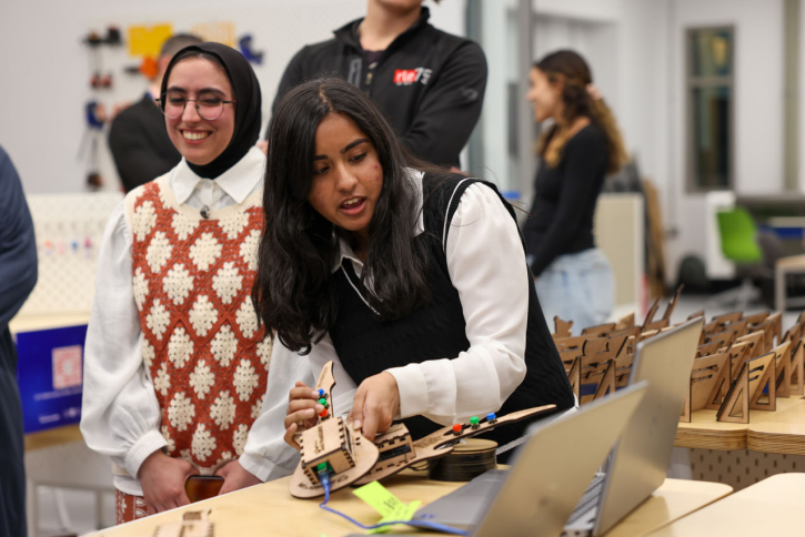 Students working in Arab World